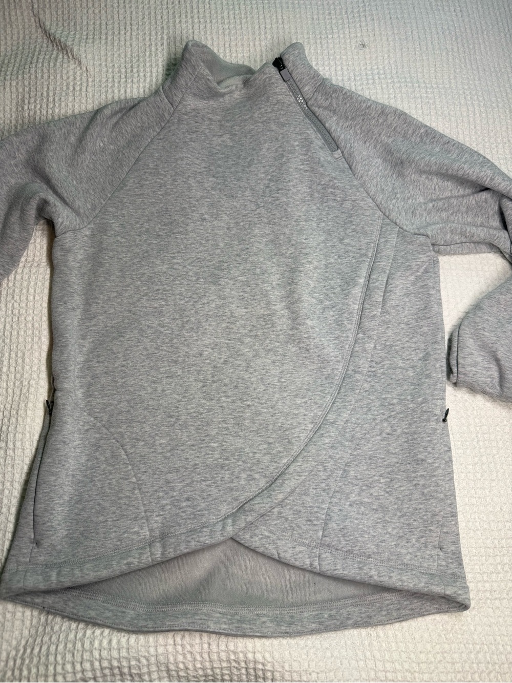 Athleta Girl Criss Cross sweatshirt